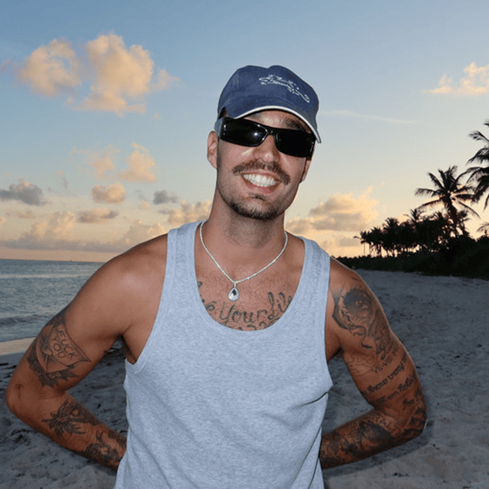 7 PLAYERA SHORTY QUE TE VAYA BN RELS B