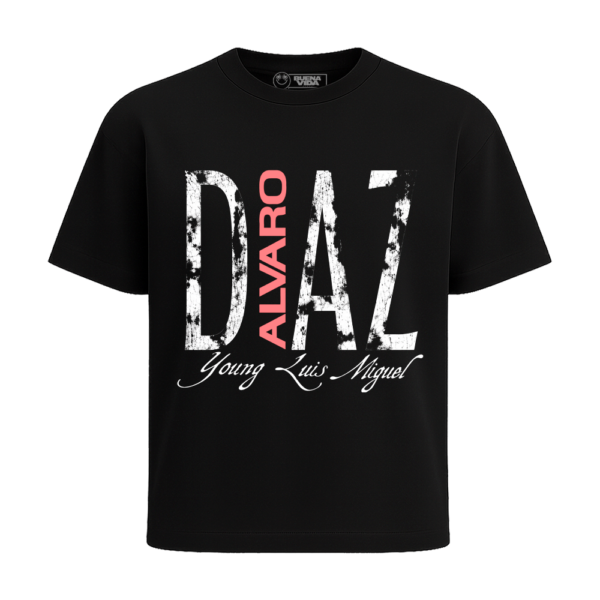 28lvomk PLAYERA OMAKASE ÁLVARO DÍAZ YOUNG LUISMI